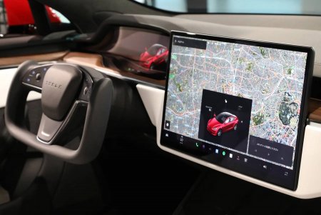В электромобилях Tesla наконец появится Apple CarPlay