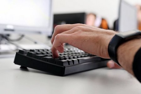 Windows научилась сама скачивать вирусы